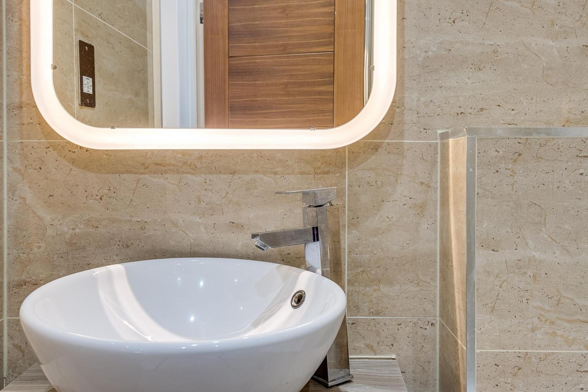 London Star Hotel Екстериор снимка