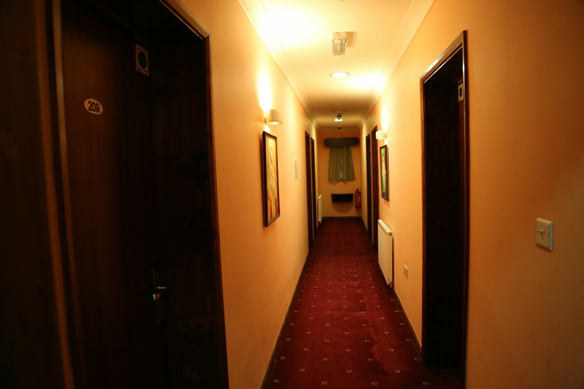 London Star Hotel Екстериор снимка